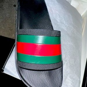 Gucci slides size 6 men’s